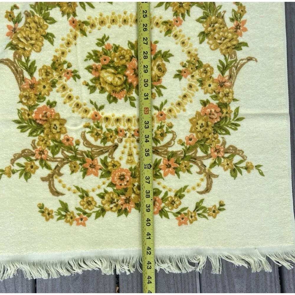 Vintage Tastemaker 100% Cotton Floral Fringe Bath Towels Set Yellow (2) Cottage